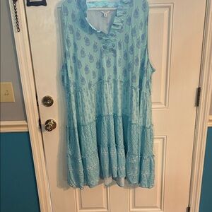 Crown & Ivy Teal Patterned Sleeveless Midi Dress